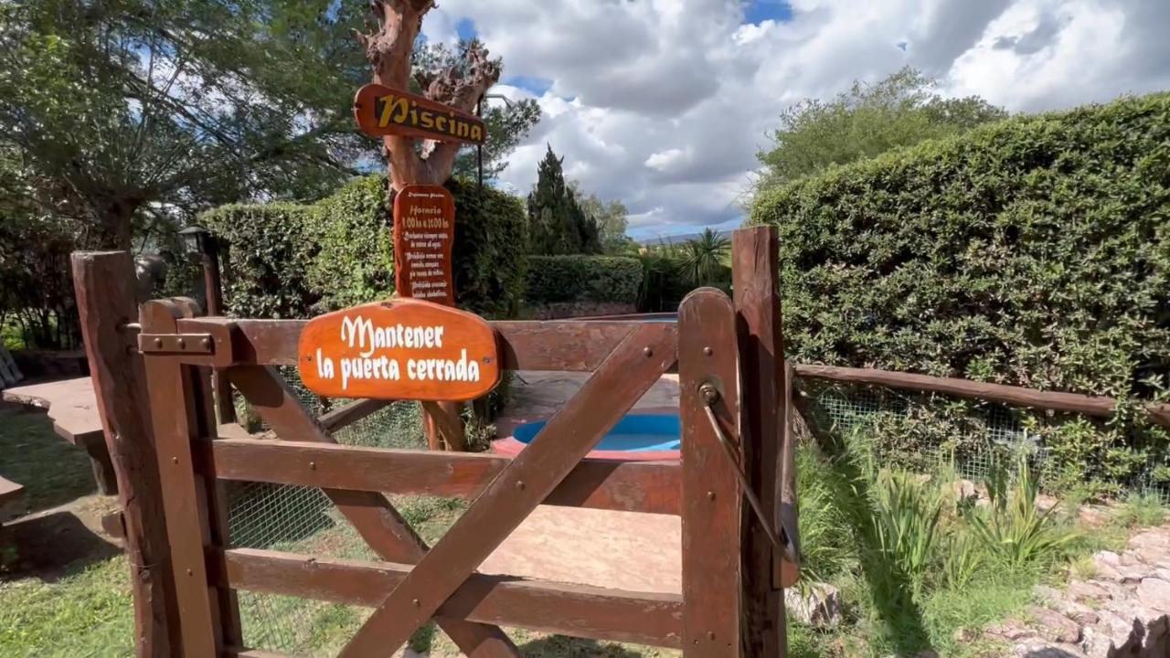 Cabanas Agua Que Brilla Mina Clavero Esterno foto